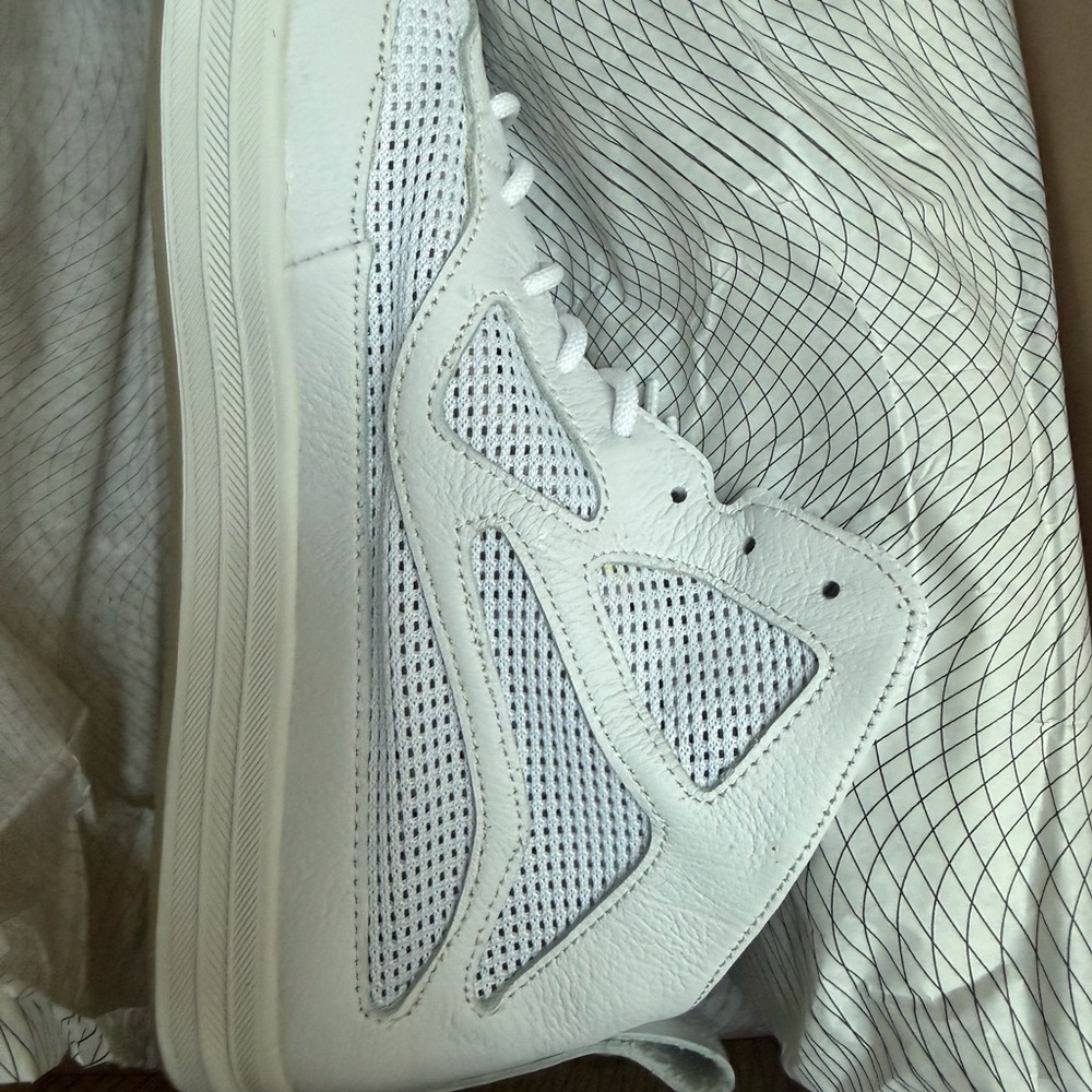 Women's White Sneakers